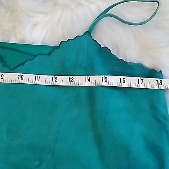 Shebue vintage tank top  - Picture 6 of 10